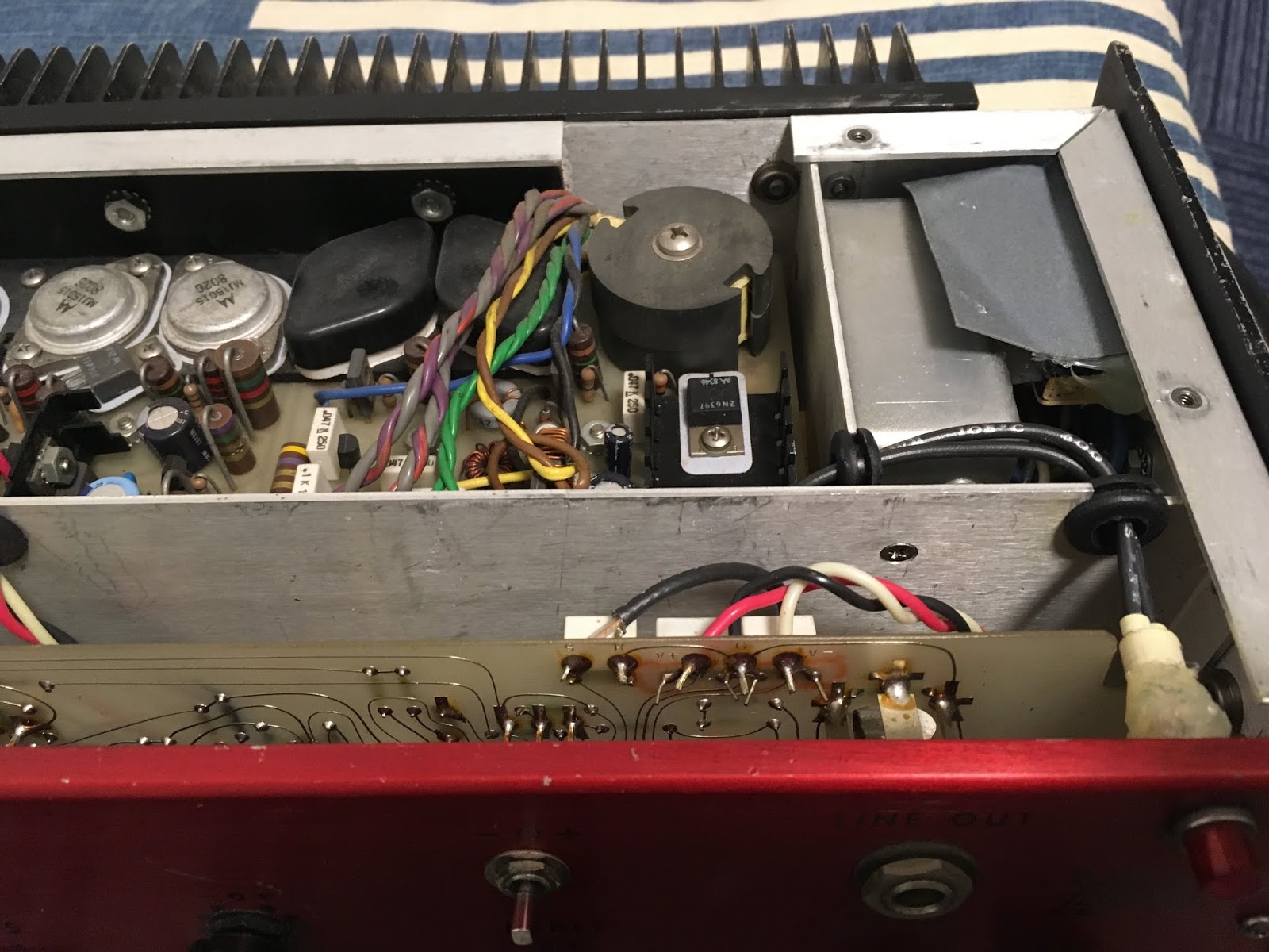 WALTER WOODS M-450 ベースアンプ